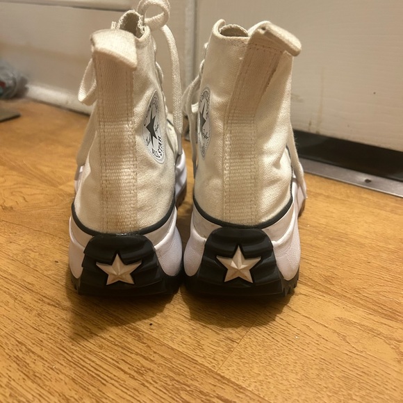 High-Top converse - Picture 3 of 7